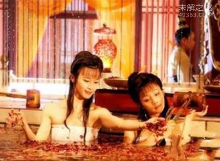 '中国最后一位太监孙耀庭揭秘清宫史：嫔妃洗澡不用手'
