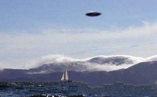 'UFO造访美海军！水下存在外星人基地'